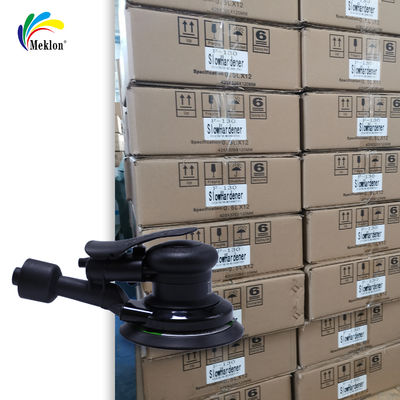 Onmiddelijk verwijderen van schrammen en vlekken met onze auto Detail Supplies Poetsmachine