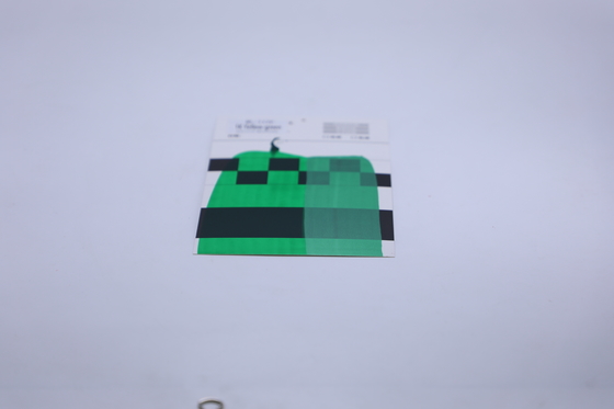 Zeer resistent en krasbestendig, afgestemd op de originele geelgroene autolak